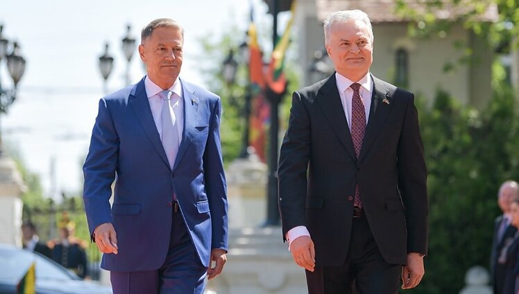 Lietuvos prezidentas vieši Rumunijoje: aptarė saugumo situaciją regione