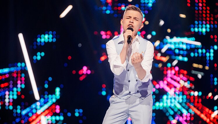 Dainų dainelė 2022. Kristupas Kerulis – „Gyventi ir džiaugtis, mylėti dabar“