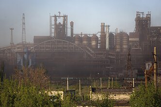 Завод "Азовстать" в Мариуполе Завод "Азовстать" в Мариуполе