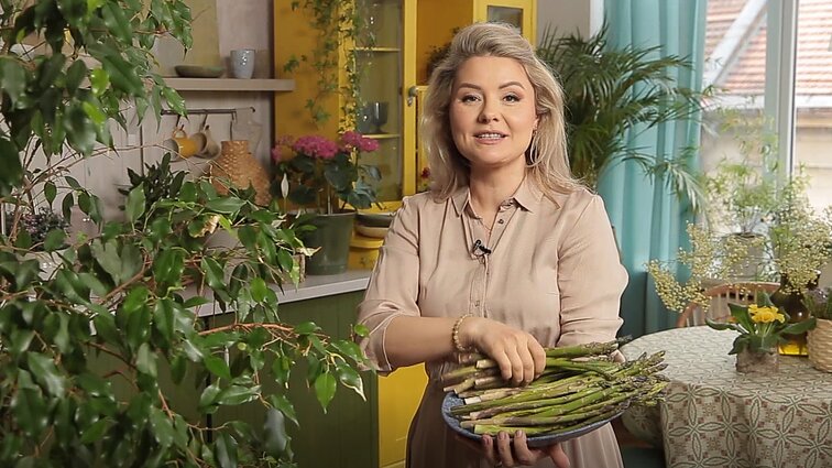 Beatos virtuvė. Smidrų gaminimo idėjos, legendinis sūrio pyragas ir atviras pokalbis su Viktorija Urbonaite