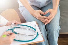 Doctor visit (associative image)