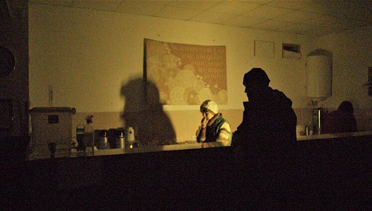 Žinios. Kanų kino festivalyje įvyko Ukrainoje nužudyto Kvedaravičiaus filmo „Mariupolis 2“ pasaulinė premjera