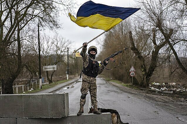 Svarbi valanda. „Azovo“ kariai teigia gavę Ukrainos karinės vadovybės įsakymą nutraukti kovas Mariupolyje