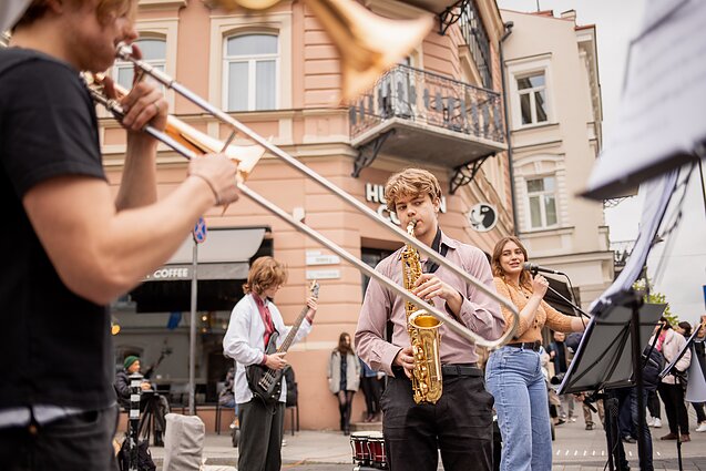 Gatvės muzikos dienos akimirka 