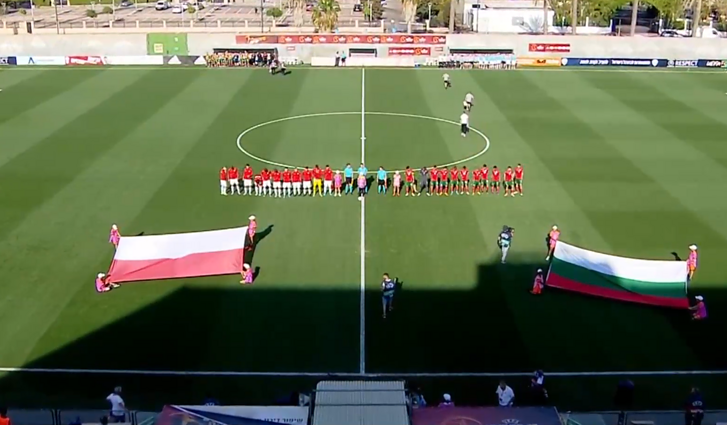 UEFA Europos vaikinų (iki 17 m.) futbolo čempionatas. B grupė. Lenkija – Bulgarija