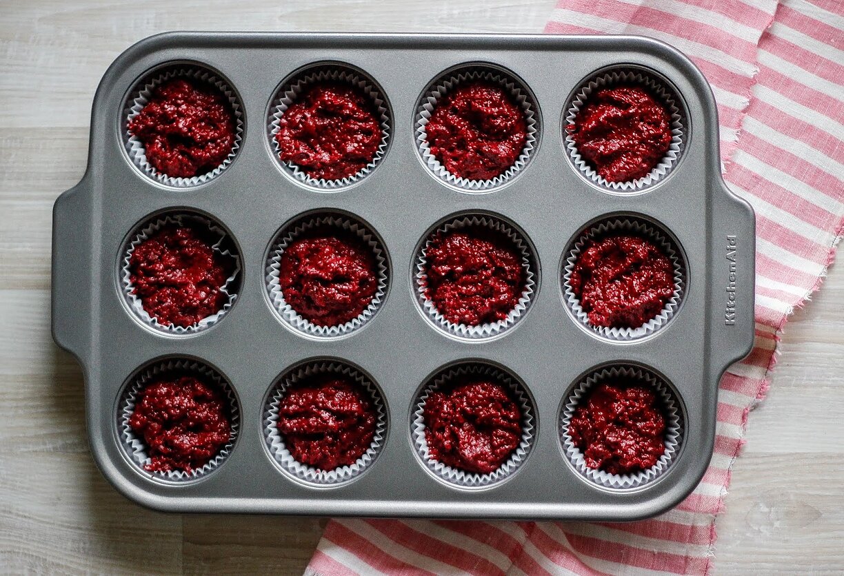 Šokolado ir burokėlių keksiukai