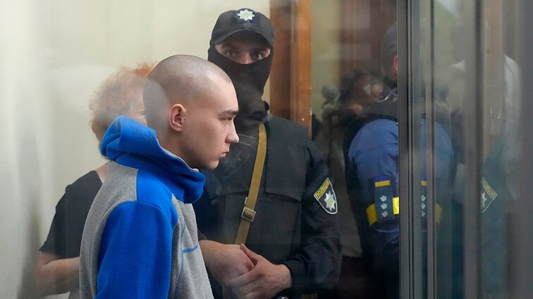 Panorama. Už karo nusikaltimus Ukrainoje nelaisve iki gyvos galvos nuteistas rusų karys: jo advokatas sprendimą žada apeliuoti