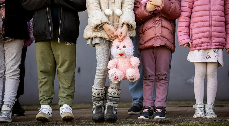 Svarbi valanda. Rusija toliau grobia ukrainiečių vaikus: į savo žemes išvežė daugiau nei 200 tūkstančių