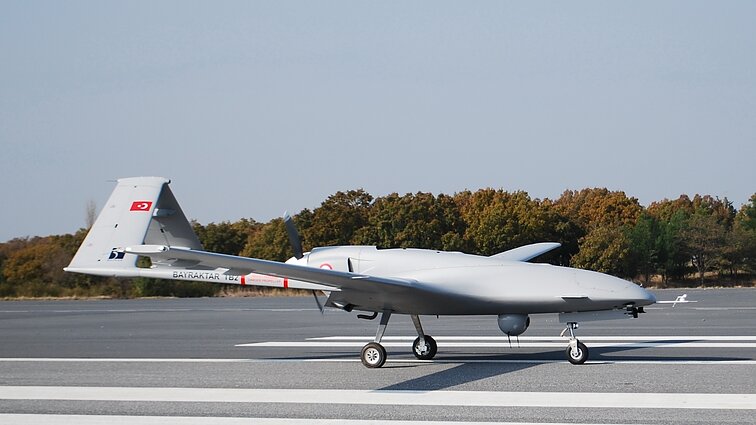 Politologas apie „Bayraktar“ pirkimo akciją: mes įrodėme, kad karas mums dar rūpi