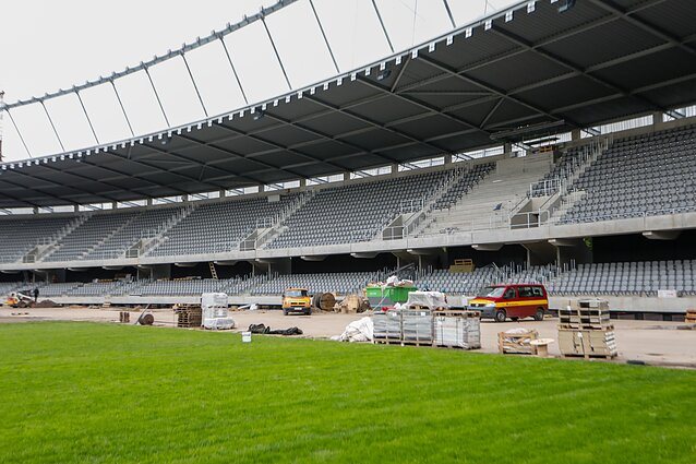 Baigiami darbai Dariaus ir Girėno stadione Kaune Baigiami darbai Dariaus ir Girėno stadione Kaune