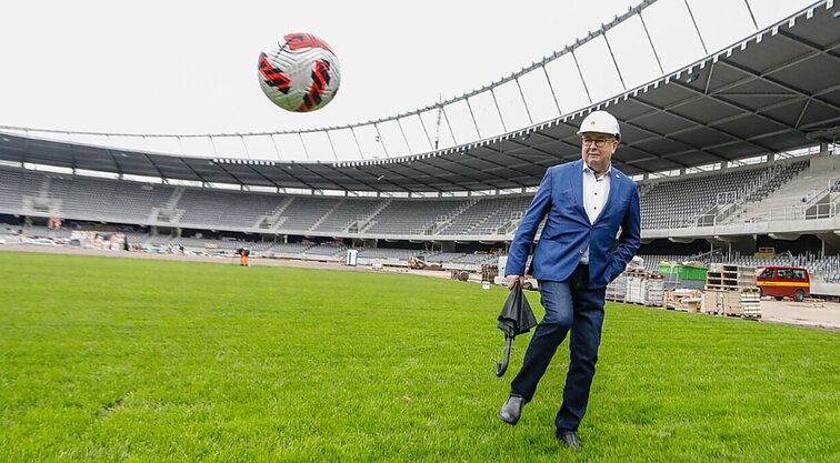 Kauno stadiono apžiūroje pasirodęs Matijošaitis sulaukė klausimų dėl „Vičiūnų grupės“, tačiau atsikirto: klauskite apie stadioną