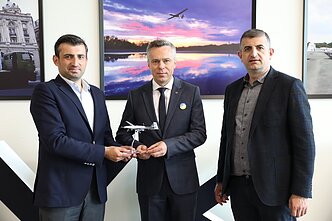 Turkija davinoja bepilotį orlaivį „Bayraktar“ Lietuvai Turkija davinoja bepilotį orlaivį „Bayraktar“ Lietuvai