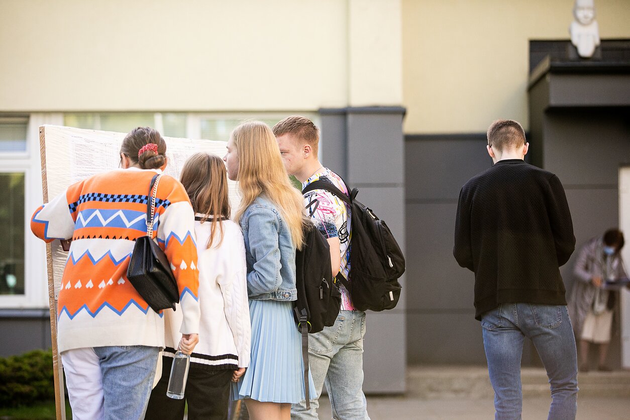 Egzaminas. Asociatyvi