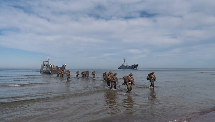 Žinios. Baltijos jūroje prasidėjo NATO pratybos „BALTOPS 2022“
