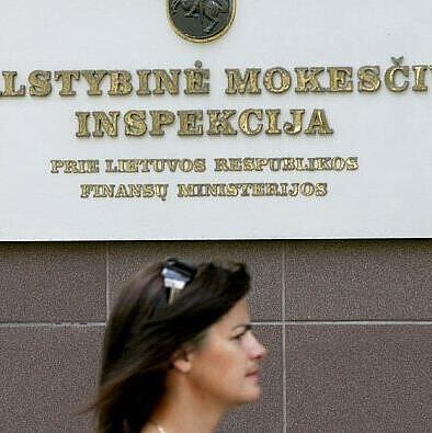 J. Stacevičiaus / LRT nuotr., Šalia karo pabėgelių registracijos centro Ukrainiečių šeimoms dalinamas maistas