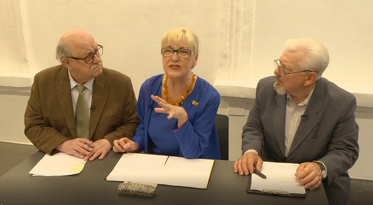 Dviračio žinios. Panelė mokytoja Leokadija: į pedagogikos studijas imsime tik geriausius!