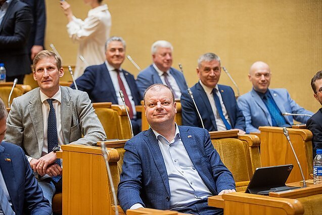 Opozicijos ir valdančiųjų kivirčas: pasak ekspertų, šios problemos vilkinimas dabartinėje geopolitinėje situacijoje gali būti pragaištingas visai šaliai