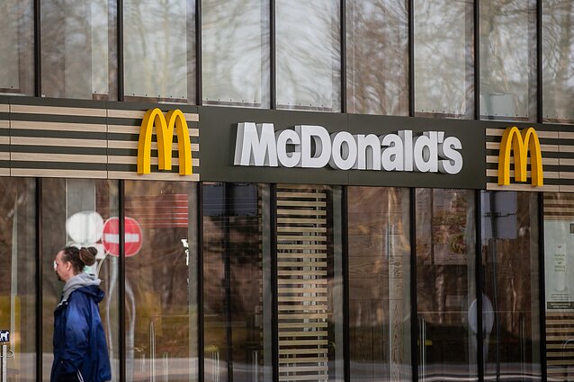 Žinios. Rusijoje duris atvėrė pervadintas greitojo maisto restoranų tinklas „McDonald`s“