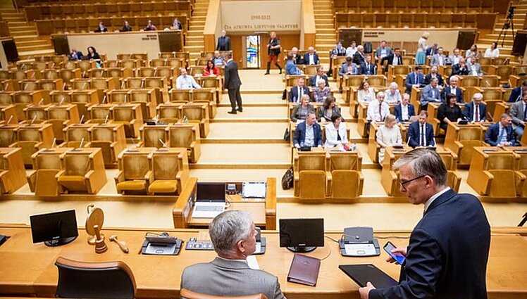 Pirmasis Dialogo grupės posėdis: opozicija toliau boikotuos Seimo posėdžius – sprendimų rasti kol kas nepavyko