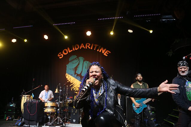 „Gogol Bordello“ koncerto akimirka „Gogol Bordello“ koncerto akimirka