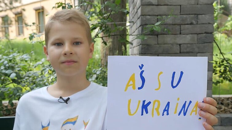 Prie Ukrainai dovanojamo „Bayraktar“ prisidėjo ir aštuonerių metų Herkus – sukūrė internetinę parduotuvę, o surinktus pinigus paaukojo