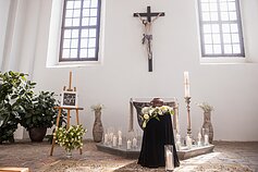 Atsisveikinimas su aktoriumi R. Adomaičiu