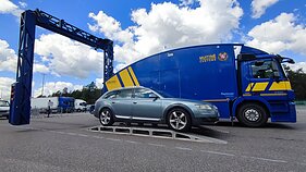 Automobilių patikra muitinėje Automobilių patikra muitinėje