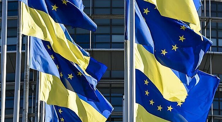 Panorama. Diena, kurios Ukrainos žmonės laukė dešimtmečius: ES ruošiasi suteikti Kyjivui aiškią europinę perspektyvą