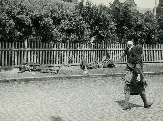 Holodomoras; badmetis Charkive 1933 m.