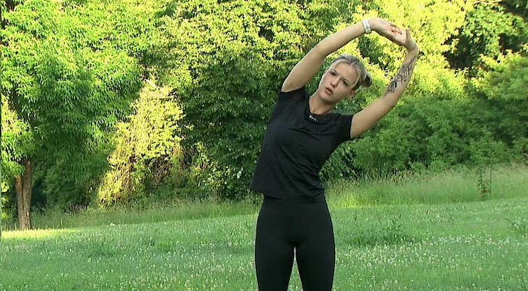 Vasariška mankšta visam kūnui: sužadins ne tik vidinius raumenis, bet ir centrinę nervų sistemą