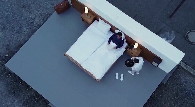 Nulio žvaigždučių viešbutis: laukiančių apsilankyti jame tūkstančiai