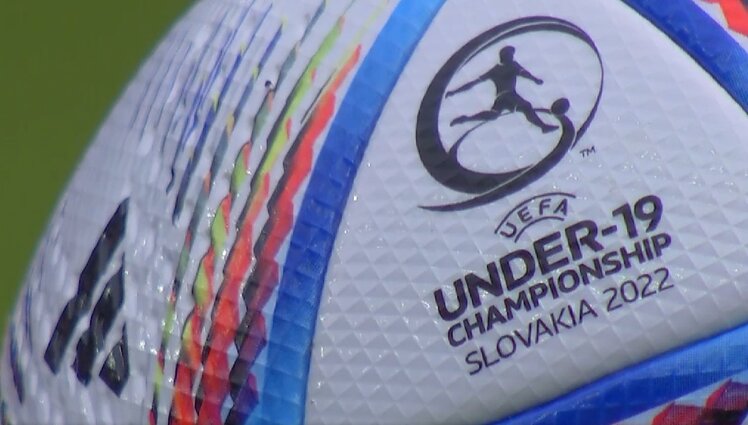 UEFA Europos vaikinų (iki 19 m.) futbolo čempionatas. Atkrintamosios varžybos. Slovakija – Austrija