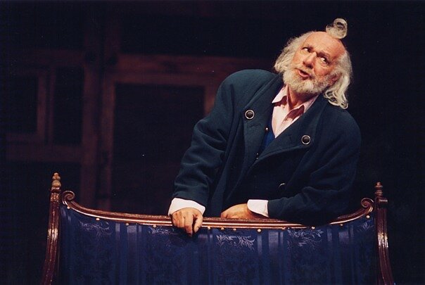 Vordlis – Vytautas Paukštė. Charleso Dickenso „Pikviko klubo užrašai“. Rež. Sigitas Račkys. KDT, 2002  
