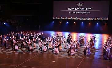 Šiaurės Amerikos lietuvių 16-osios tautinių šokių šventės Filadelfijoje akimirka
