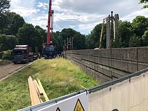 Klaipėdoje demontuojamas sovietinis memorialas Klaipėdoje demontuojamas sovietinis memorialas