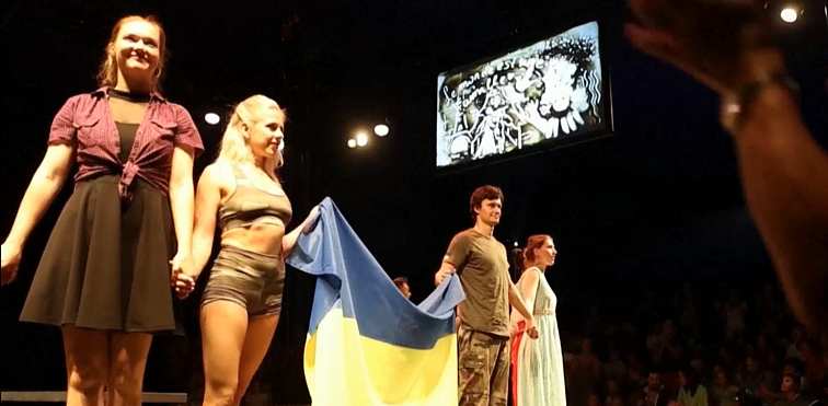 Iš karo zonos – su pabėgėlių statusu, bet ir galimybe kurti: cirko artistus iš Ukrainos suvienijo bendras projektas