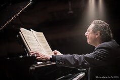 Jeanas Marcas Luisada