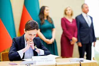 Viktorija Čmilytė-Nielsen Viktorija Čmilytė-Nielsen