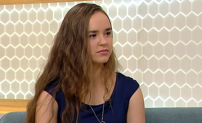 Šešis šimtukus iš brandos egzaminų gavusi Gabija: mokiniai iš mokyklos išeiti turėtų suprasdami, o ne „iškalę“ informaciją