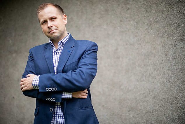 Politologas: Labiausiai per prezidentų populiarumą kerta, kai jie pradeda per daug aktyviai kištis į Vyriausybės sudarymą