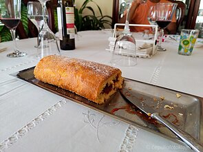 Kuršėnų vyniotinis ir Afrikoj Kuršėnų vyniotinis