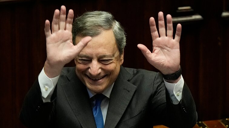 Koalicijos partneriams persigalvojus, „Super Mario“ traukiasi: Draghi praradimas – smūgis Italijai ir visai Europai