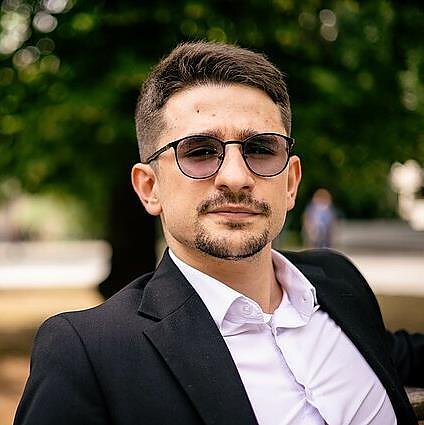 Santara. Передача для евреев Литвы. Известный журналист, блогер Майкл Наки о своих еврейских корнях