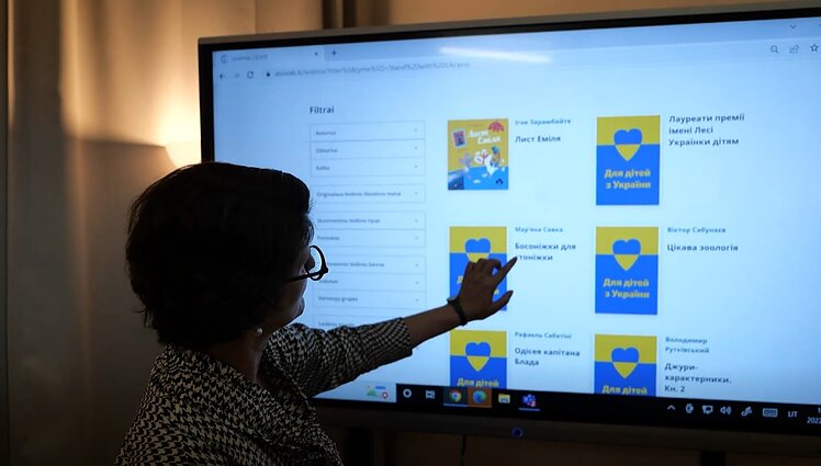 Virtualioje bibliotekoje – audioknygos ukrainiečių kalba: tikimasi, kad knygos gimtąja kalba veiks terapiškai