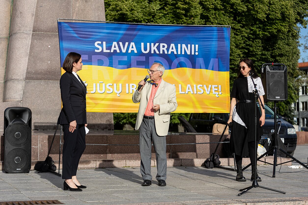 Ukrainos palaikymo akcija Katedros aikštėje