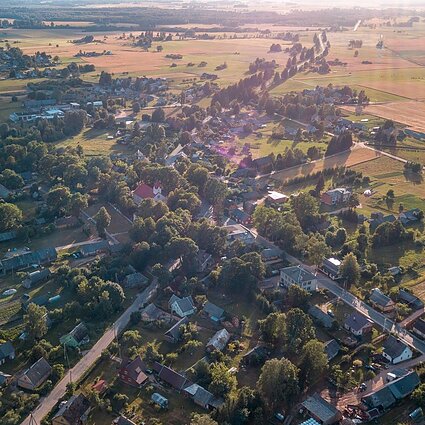 Gimtoji žemė. Sumanių kaimų projektai: ne trinkelių klojimui, o tvarioms idėjoms