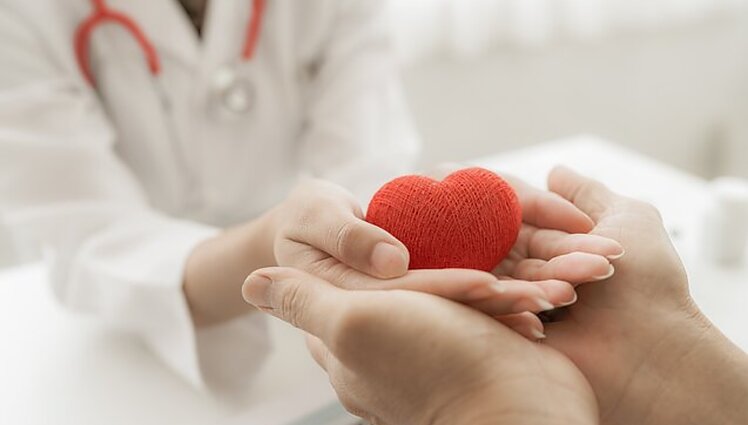 Specialistė neigia dažniausius mitus apie donorystę: šiam apsisprendimui per senų žmonių nėra