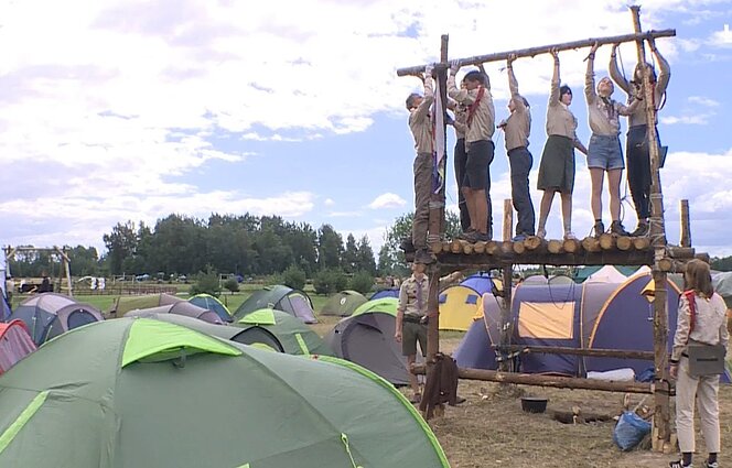Tarptautinėje skautų stovykloje Šiauliuose – išskirtinis dėmesys baltiškosioms tradicijoms, seniesiems amatams