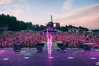 „Granatos Live“ akimirka