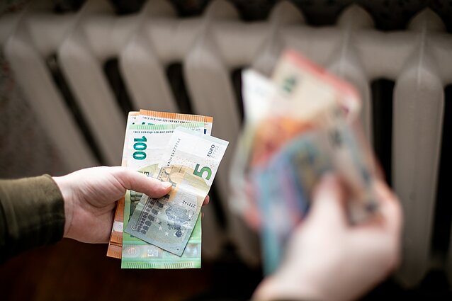 Susirūpinta nedideliu šildymo kompensacijų kiekiu: svarstoma, jog kelią užkerta stringantis prašymų nagrinėjimas